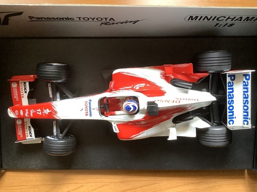 Minichamps Panasonic Toyota Racing TF104 Olivier Panis 1:18 Formula One Diecast - Picture 2 of 9