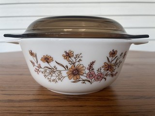 Vintage Pyrex Glass England Woodland Country Autumn Casserole Dish W/Lid. 6”