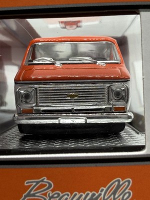 Voiture Miniature M2 Machines 1975 Chevrolet Van G10 Auto Thentics R97 - 1:64 Neuve Sous Boîte