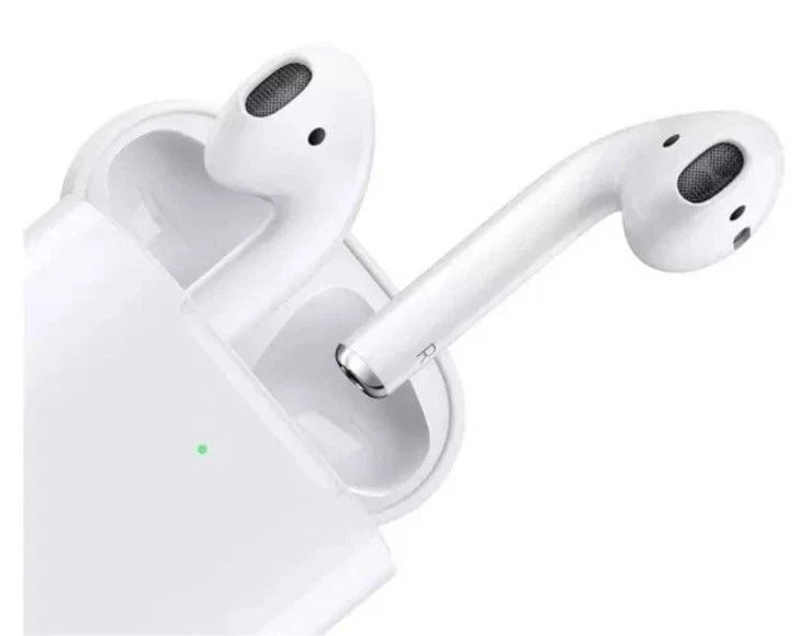 Brand New Sealed Airpods 2nd Generation with Wireless Charging Case - MV7N2AM/A - Image 4 of 4