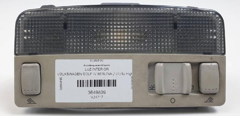 3B0947105C plafoniera VOLKSWAGEN GOLF IV BERLINA 1J1 5P alitp3649809
