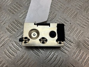 Mercedes-Benz GLC X253 C253 2017 Antennenverstärker Signalverstärker UTO58186