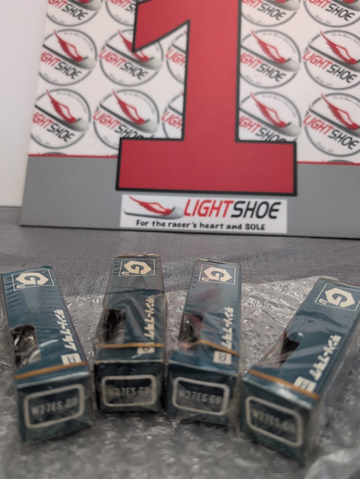 W27ES-GU Spark Plugs NewPack  Of  Four Denso  Hon Yam Suz Kaw  EQU BR9EIX NGK