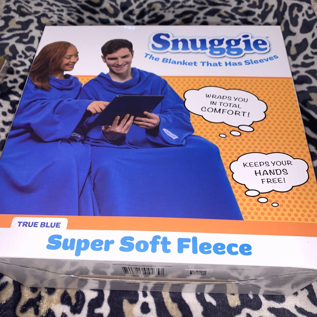 Snuggie True Blue Fleece Wearable Blanket with Sleeves as seen on TV Adult  Size | eBay