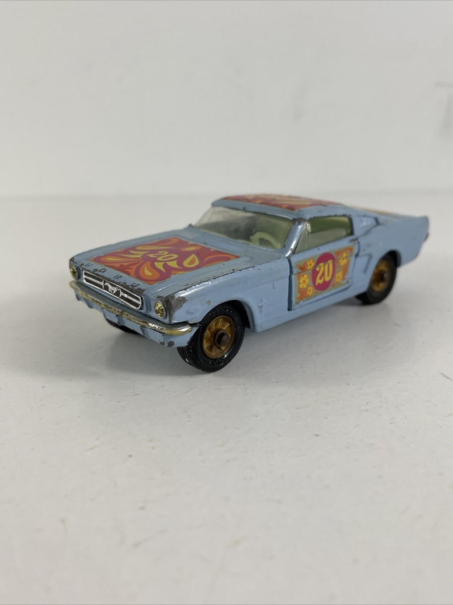 vintage Corgi 348 MUSTANG FASTBACK 2-2 FLOWER POWER Stock