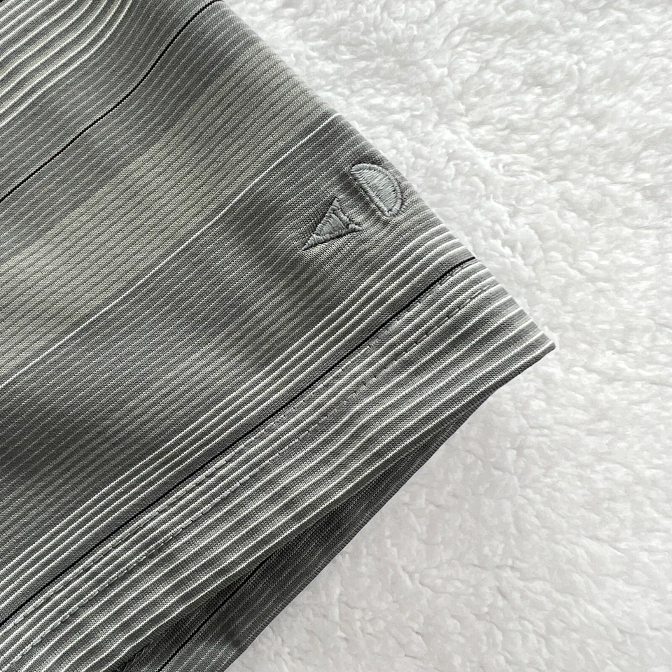 Polo de golf gris grande para hombre Grand Slam rendimiento gris manga corta atlético Foto 2 de 4