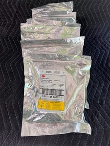 LOT OF 120 3M 36507 Green Corps 12000 rpm 40 Grit 5 in. Fiber Grinding Disc 20EA