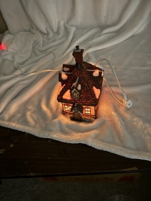 Dept 56 Wm Wheat Cakes & Puddings Dickens Village 58084 Lighted w Box