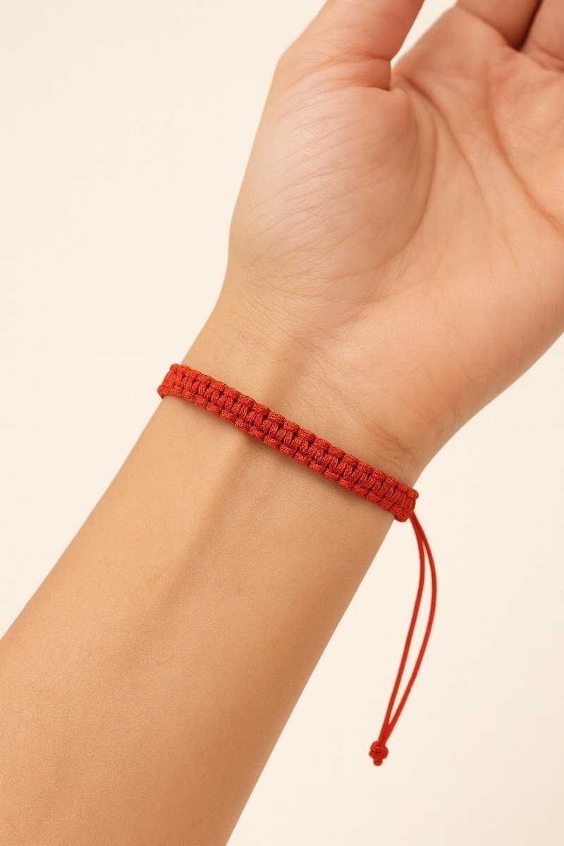 Lucky Red String Line Bracelet for Success and Kabbalah Protection, Against Evil Eye, Handmade Jewelry Cord for Woman and Man (Magic Knot), 24 cm, Rope, twine