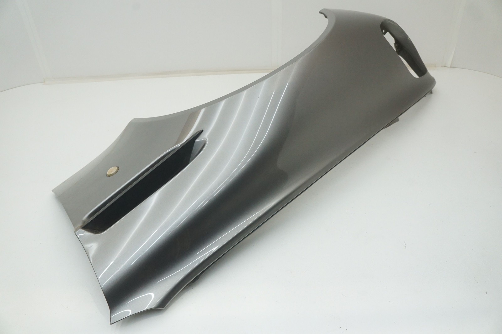 Front Left Fender Wing Panel OEM 6G33-16006-AL Aston Martin V8 Vantage 08 *Note*