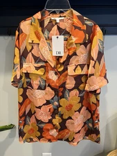 DR2 Womens Satin Floral Button Front Blouse SzXL W/Front Pocket NEW W/TAGS