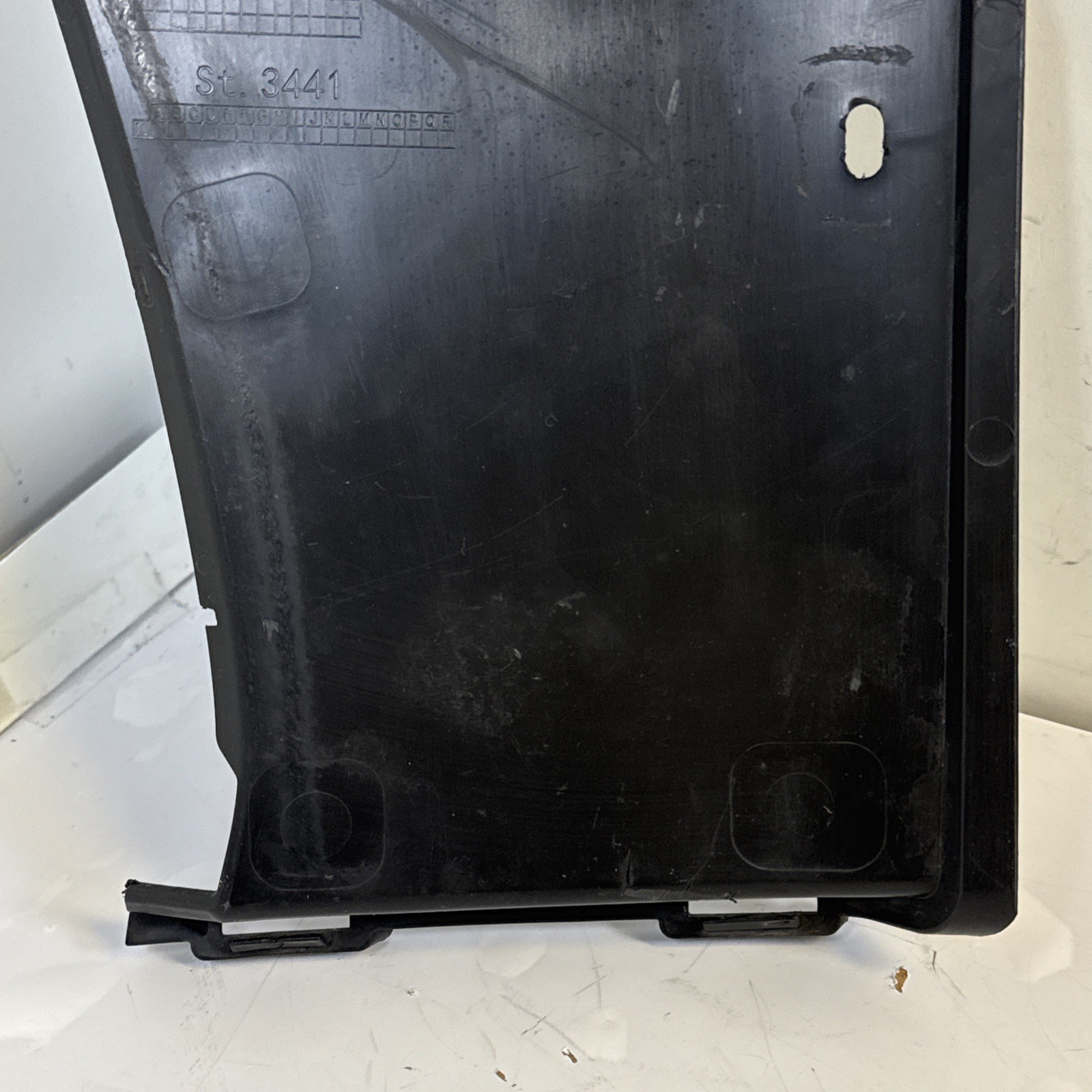 Maserati Grecale Front RH Bumper Cover 670184189 OEM