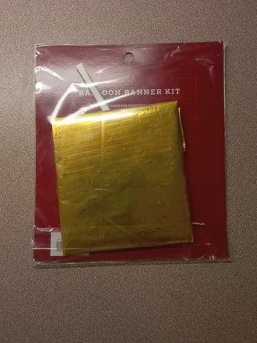 Wondershop Balloon Banner Kit Makes Merry Xmas - Picture 2 of 2