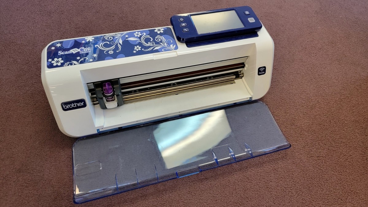 Brother Scan N Cut Machine CM650W Vinyl Fabric Cutter, Standard