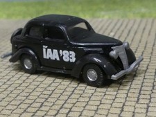 1/87 Busch Ford Eifel Limousine IAA'83 schwarz Praline