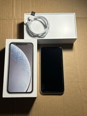 Apple iPhone XR - 64GB - White (unlocked) A1984 (CDMA + GSM) Read