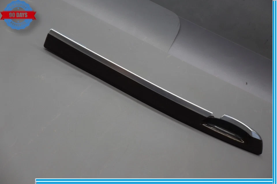 09-15 宝马 750Li xDrive 右前门内板装饰 Oem — 第 3/4 张图片