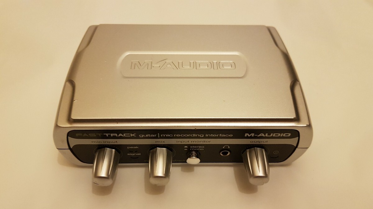 M-Audio Fast Track - Interfaccia di registrazione audio USB, microfono M-Audio Fast Track - Interfaccia di registrazione audio USB, microfono