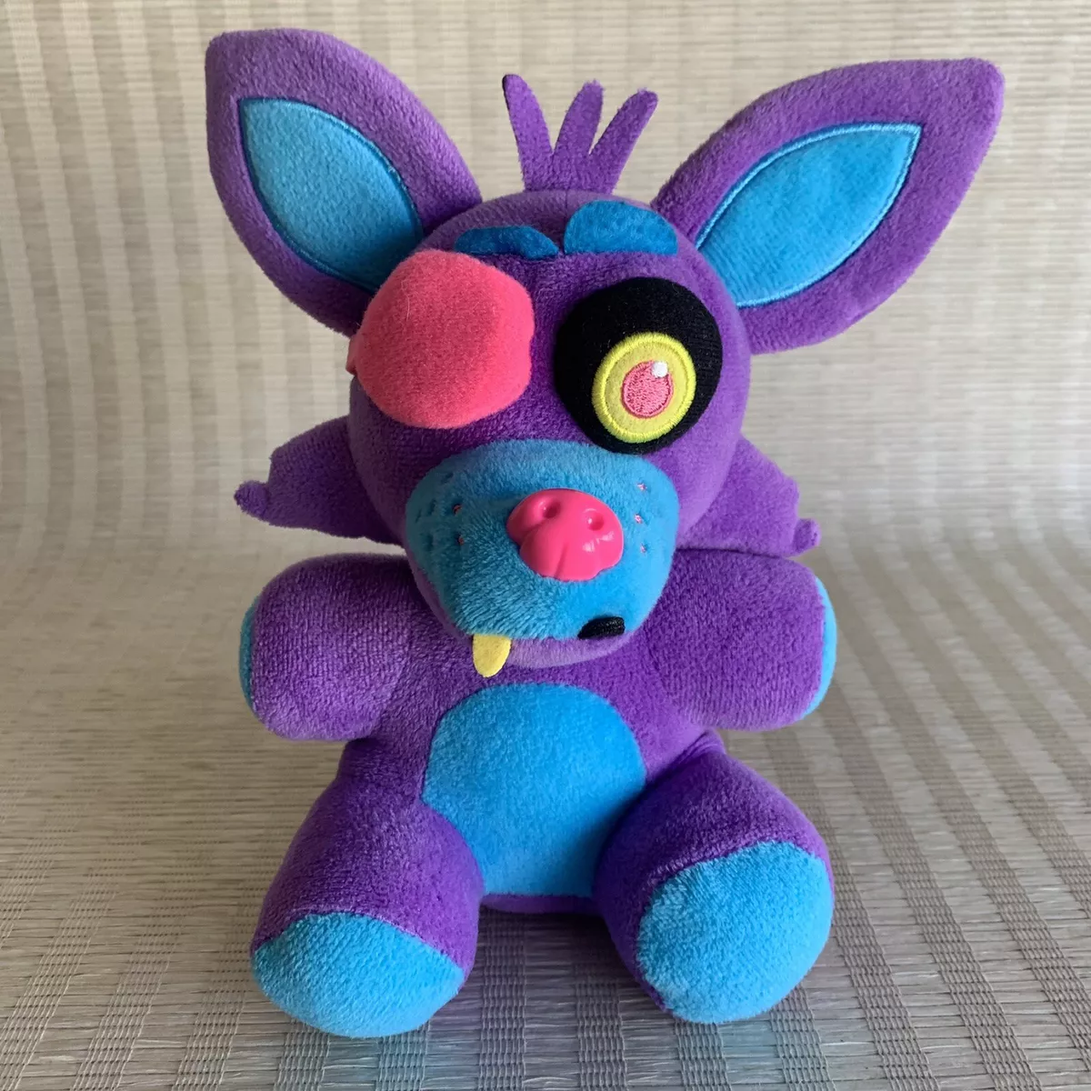  Funko Five Nights at Freddy's: Plush – Foxy Blacklight (Purple)  : Toys & Games