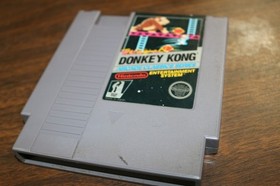 Nes Nintendo The Original Donkey Kong Three 3 Screw Variant Variation Version