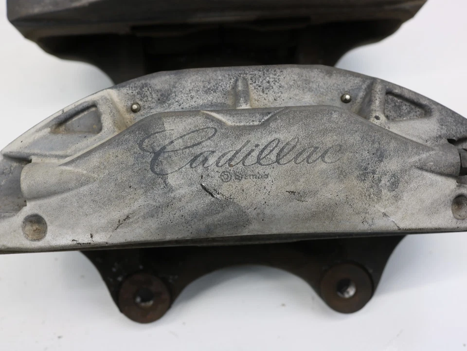 2013-2019 Cadillac XTS Brembo Brake Calipers Foto 3 de 4