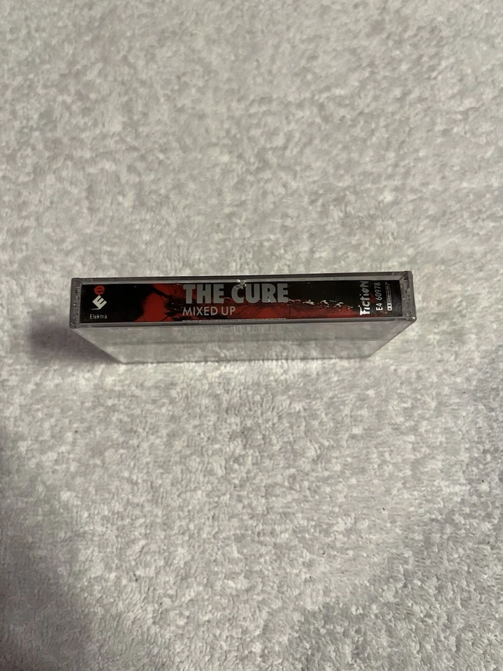 Brand New Sealed The Cure Mixed Up Classic Rock Cassette Alt 1990 Elektra - Image 3 of 4