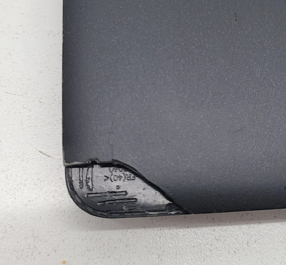 Notebook Dell Latitude E7470 Intel i5-6300U 8GB RAM SEM HD/OS (FL) - Imagem 4 de 4