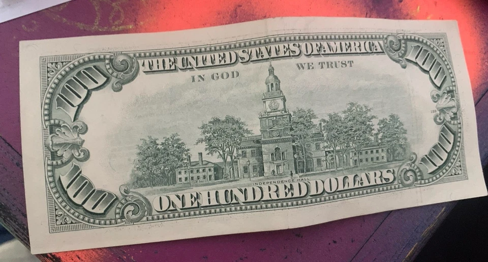 Series 1990 $100 Dollar Bill Federal Reserve Note Circulated - Image 2 of 2