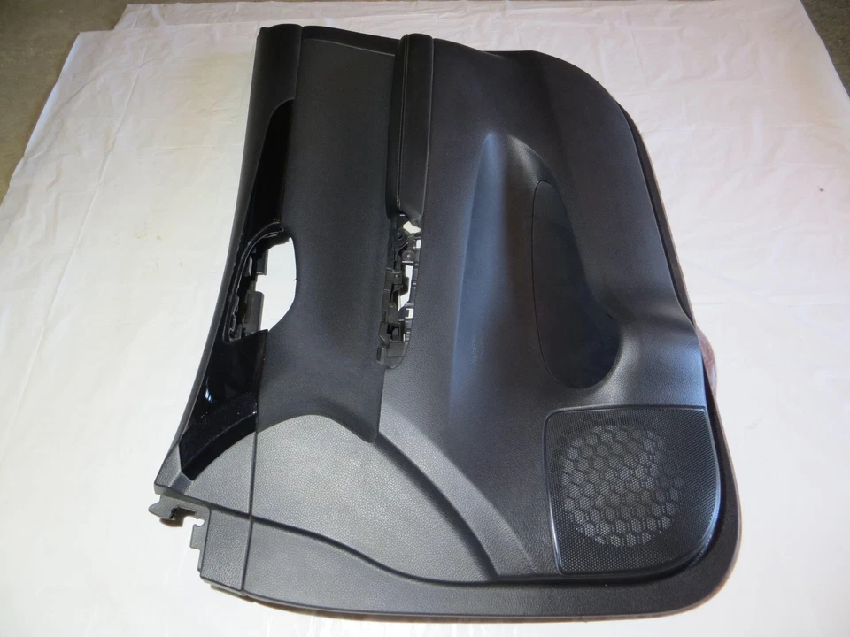 16-19 Nissan Sentra Right Passenger Front Door Interior Trim Panel (809003) Foto 3 de 4