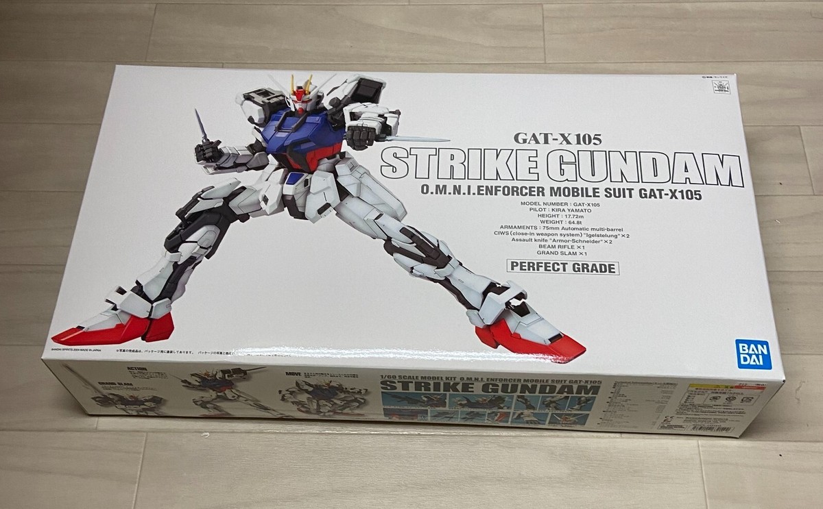 BANDAI PG 1/60 GAT-X105 STRIKE GUNDAM Model Kit Gundam SEED NEW