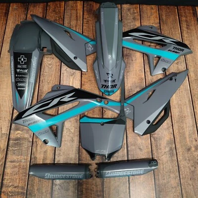 Grafica + Plastica Honda CR 2002-2007 Polisport Restyle 2022 decoro kit applicato