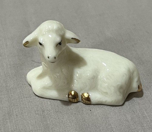 Vintage Ceramic Nativity Set - Picture 4 of 11