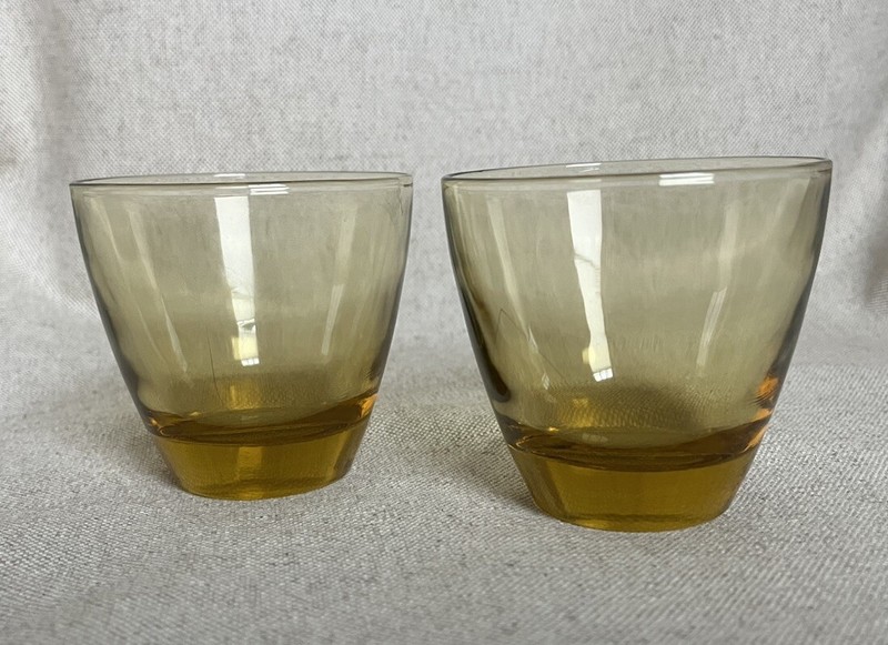 Set Of 2 Vintage Hazel Atlas MCM Honey Amber Glass Tumblers