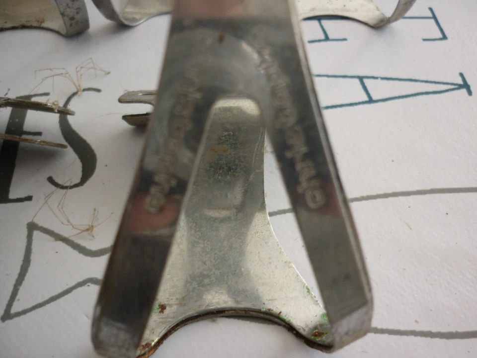 LOT DE CALES PIEDS DE VELO DE COURSE / 3 PAIRES + 4 DEPARAILLES - Photo 4/4