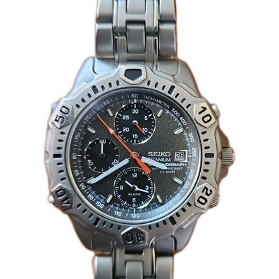  Seiko Chronograph Alarm Mens Titanium WristWatch  7T32-6G30