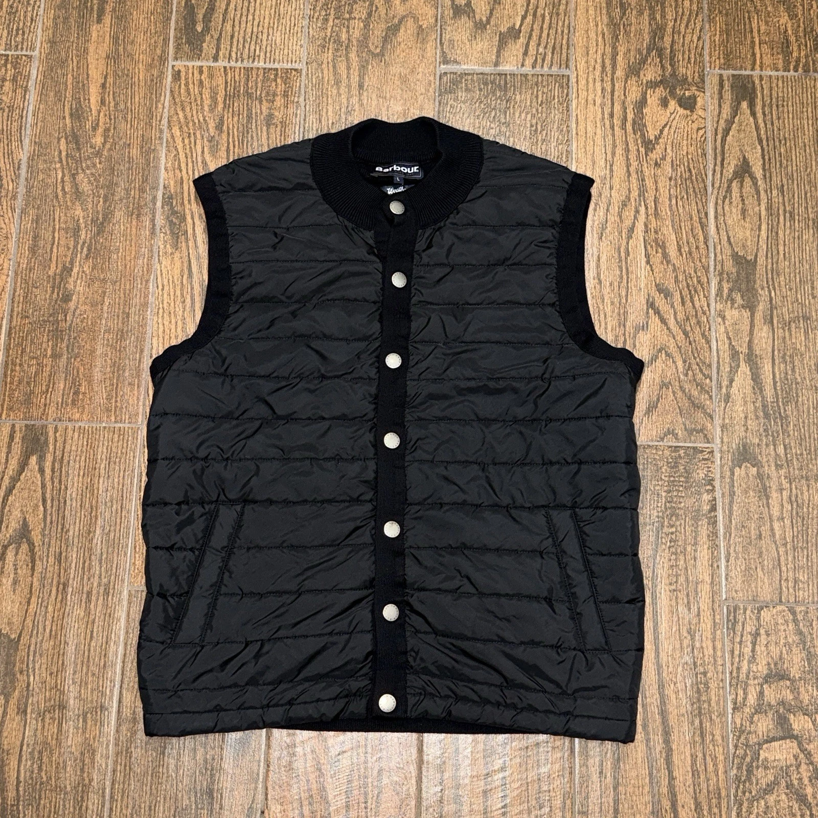Barbour Gilet Mens Black Essential Snap Button Vest Size. Large