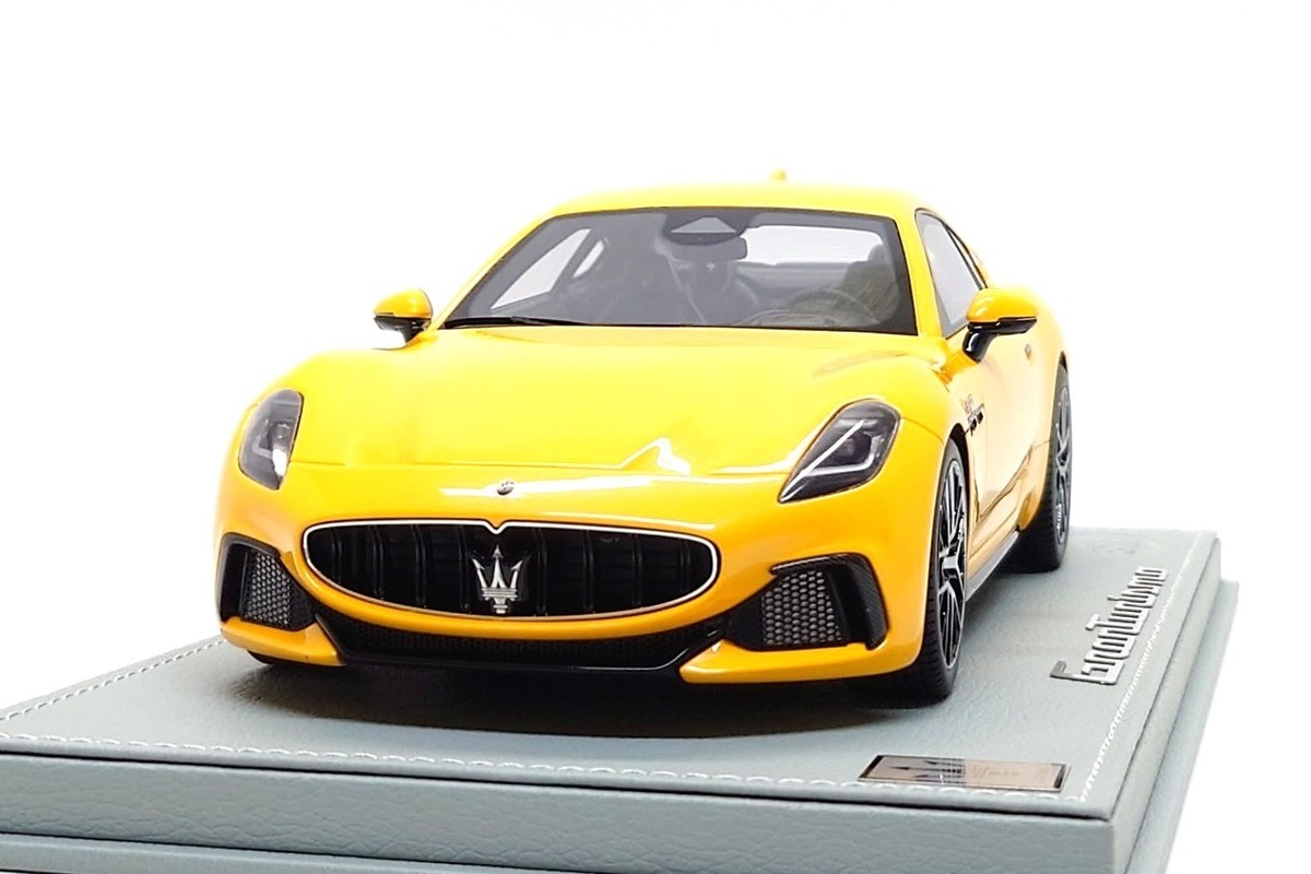BBR Models 1:18 Maserati GranTurismo Trofeo in Giallo Corse | eBay