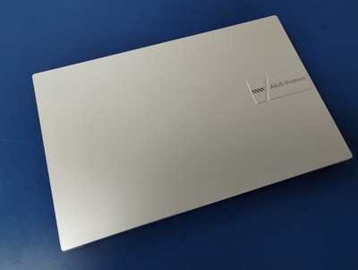 ASUS Vivobook 15, Intel Core 7 150U, 1.80 GHz, 16 GB RAM, 1 TB NVMe SSD