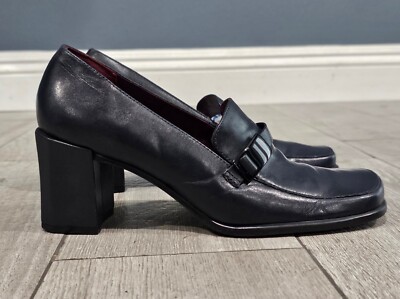 Vintage NINE WEST y2k Navy Leather Square Toe Block Heel Loafers