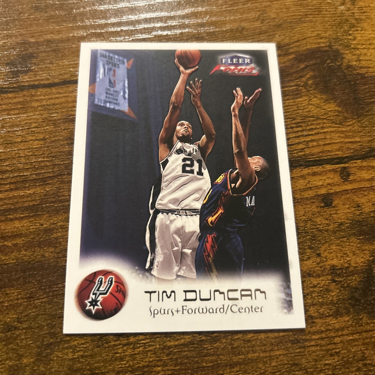 1999-00 Fleer Focus - #99 Tim Duncan San Antonio Spurs Basketball