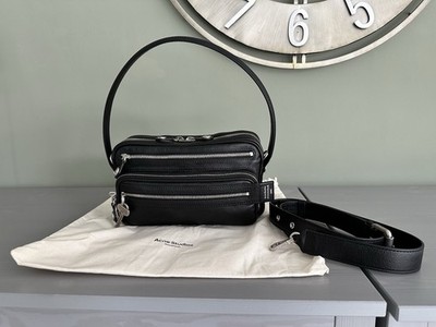 Acne Studios Stockholm Umhängetasche Leder Schwarz Reißverschluss Staubbeutel