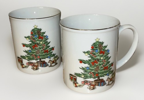 Christmas Tree Coffee/Tea Mugs Vintage Set of 2 Holiday Hostess Made in Japan