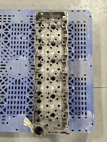 REMANUFACTURED / MOD 1891092C91 International DT466 Cylinder Head  (10341548)