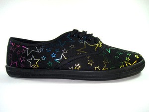 tennis shoes with a star