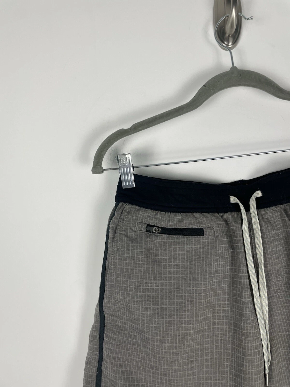 vuori stockton compression drawstring performance shorts