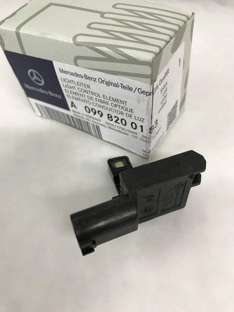 Genuine Mercedes-Benz LH Keyless Go Interior Door Handle Light  