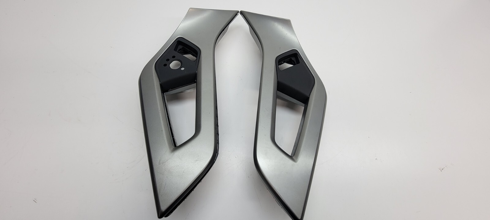 LAMBORGHINI AVENTADOR INTERIOR DOOR HANDLES LEFT AND RIGHT SET OEM