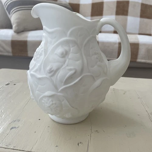 Vtg Fenton Art Glass Pitcher Water Lily Satin Milk Glass white 7"