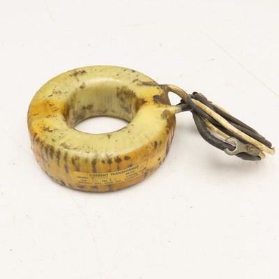 Midwest Electric 8CT215 150/5 Verhältnis 10VA Stromwandler
