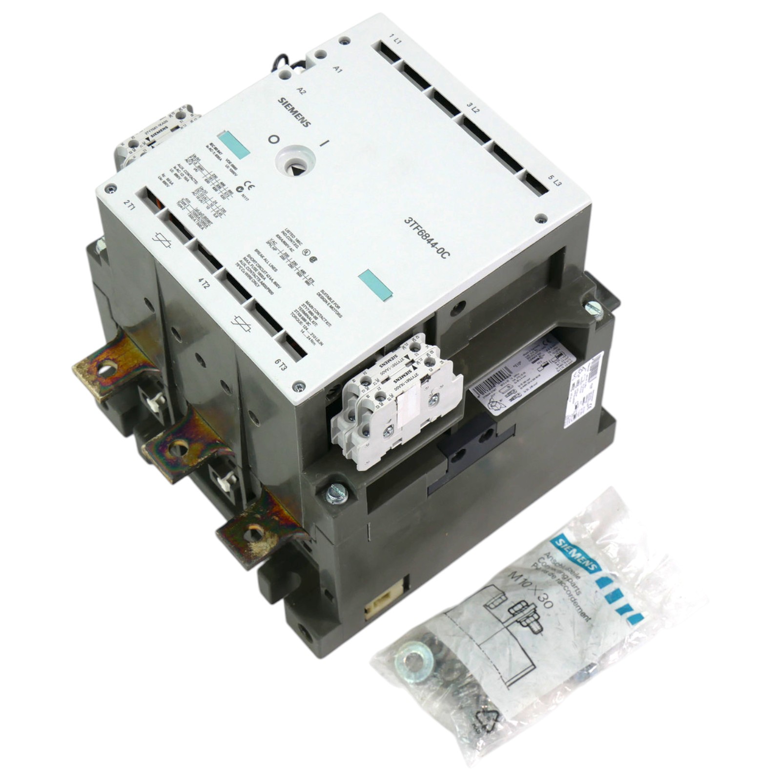 Siemens 3TF6844-0CM7 Vacuum Contactor E:10 630A 335kW 200-240V AC -Unused-
